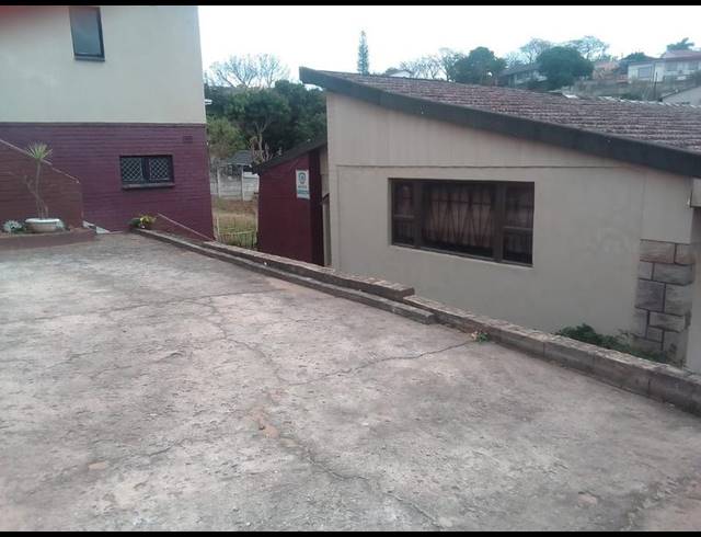 2 BEDROOM PROPERTY TO RENT IN RESERVOIR HILLS